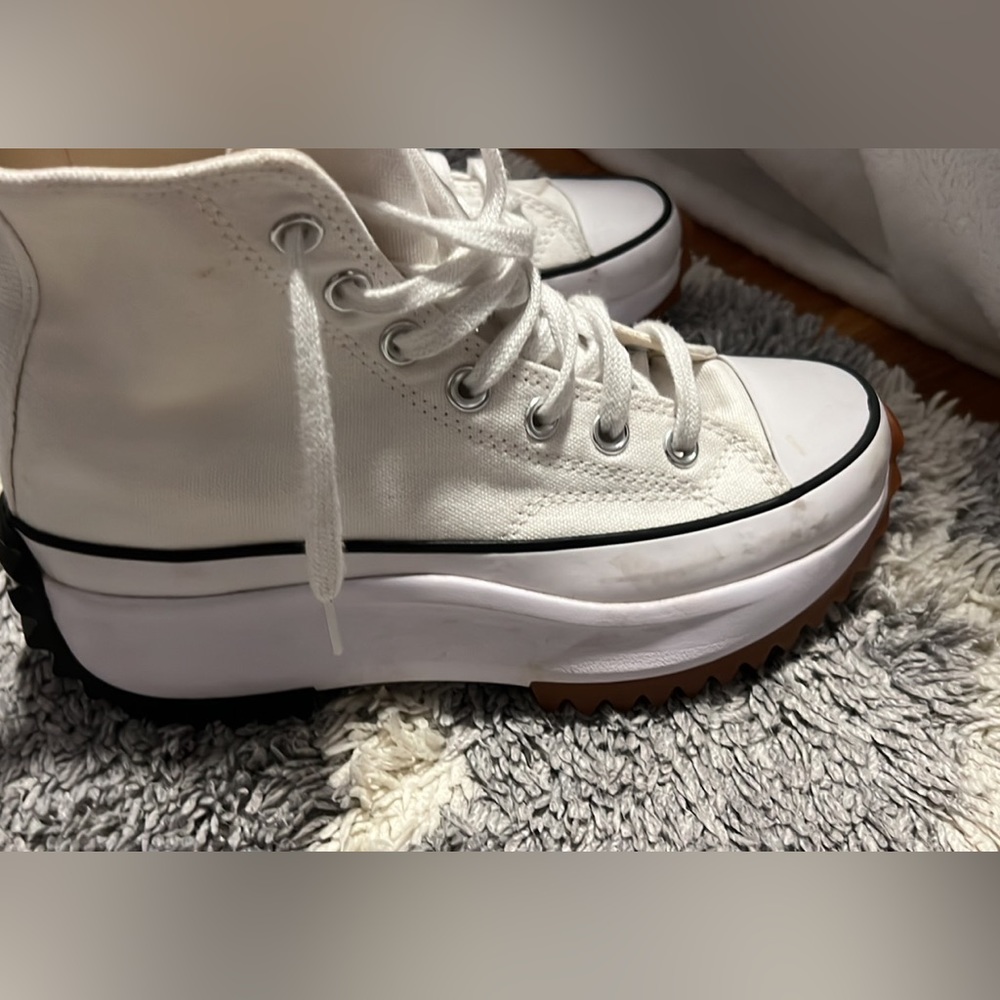 Platform converse